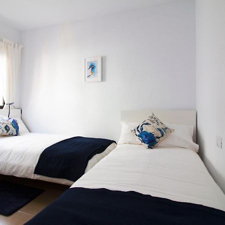Los Angeles 3 Bed Apartment With Pool Puerto de Santiago  Εξωτερικό φωτογραφία